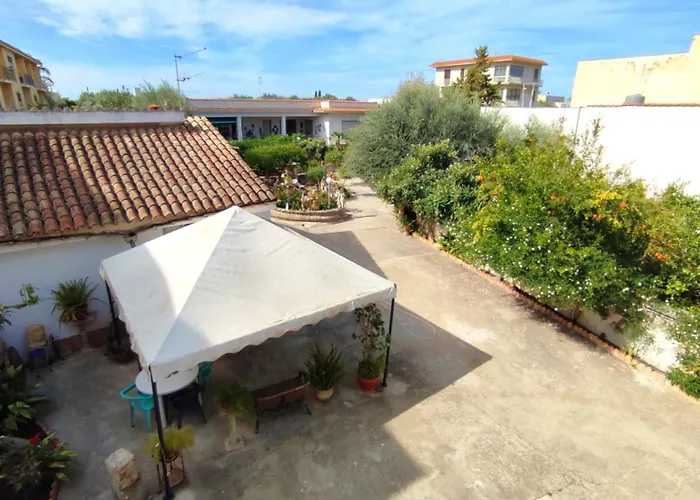 Vakantiehuis 'u Stazzune Paceco